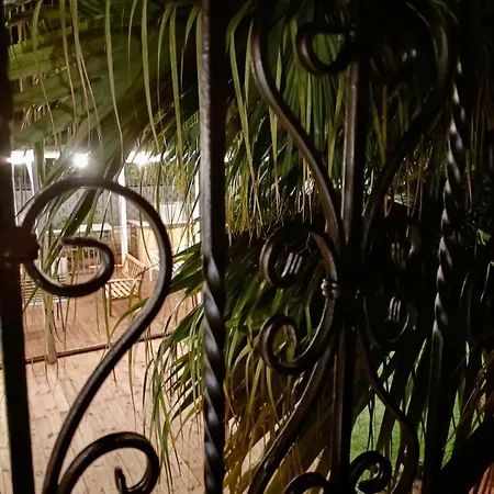 Antonella Mondello Bed & Breakfast 3*