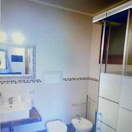 Antonella Mondello Bed & Breakfast 3*